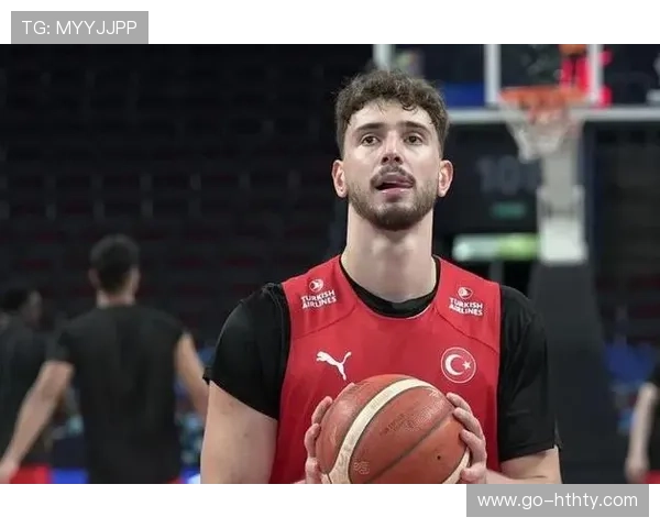 申京落选全明星发声：目标驱动进步，年轻球员成长路径分析